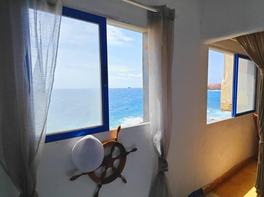 La Casa Con Terraza Privada Sobre El Mar Villa Telde Luaran gambar