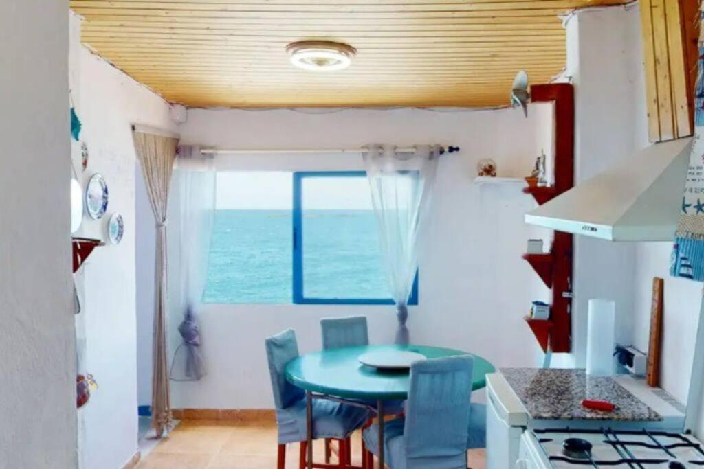 La Casa Con Terraza Privada Sobre El Mar Villa Telde Luaran gambar